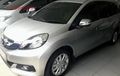 Murah Atau Mahal? Honda Mobilio 2015 Dijual Rp 85 Juta, Nabrak Depan 'Dikit'