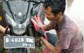Jangan Panik, Ini Pertolongan Pertama Motor yang Terendam Banjir