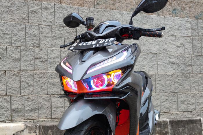 Honda Vario 150 bertampang sangar custom headlamp mirip burung hantu 