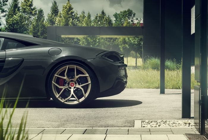 McLaren 570S Spyder pakai pelek baru ukuran 20 inci