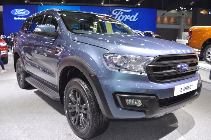 Ford Everest full aksesoris di Thailand