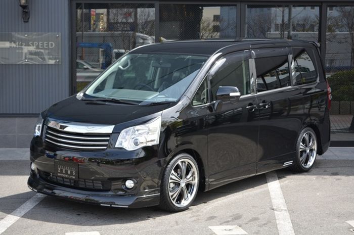 Modifikasi Toyota Nav1 hasil garapan bengkel Jepang, M'z Speed