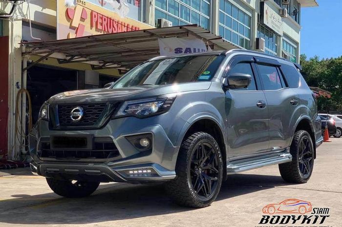 Modifikasi Nissan Terra tampil garang kena sentuhan Siam Bodykit, Thailand