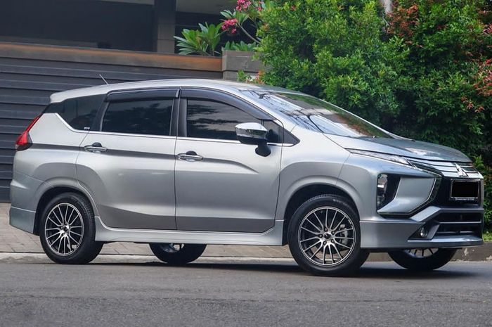 Mitsubishi Xpander dengan pelek Enkei Tuning ring 17 inci