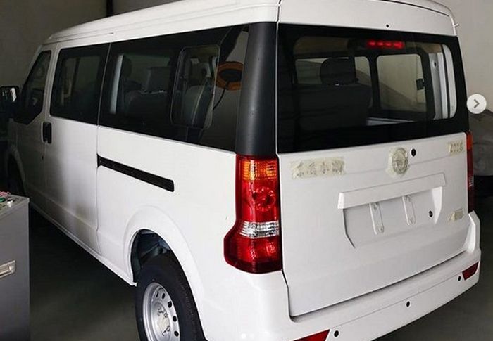 Sosok mobil komersial DFSK