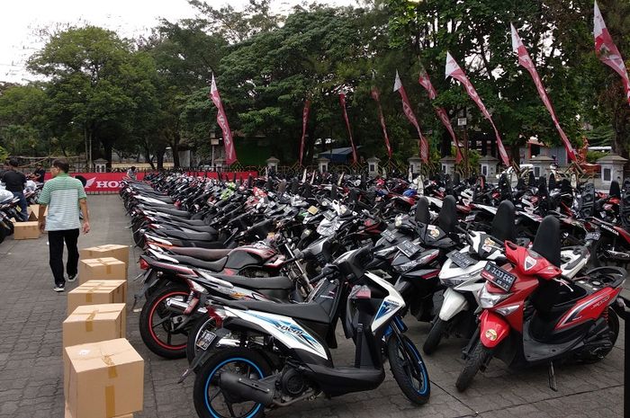 Motor peserta Mudik-Balik Bareng Honda sudah tiba di Graha Wisata Niaga, Surakarta