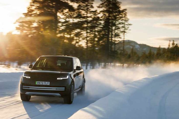 Prototipe Range Rover Electric sedang diuji