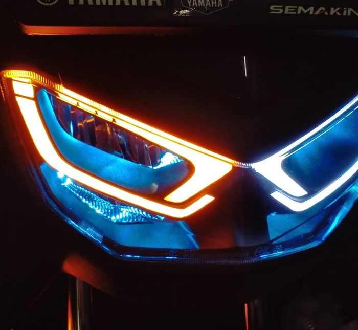 Sudah termasuk running sign lamp.