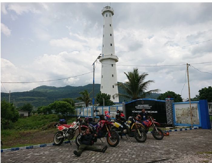 SMOG Gelar 6Day Rally Supermoto, Sisir Jalur Ratu Pantai Selatan