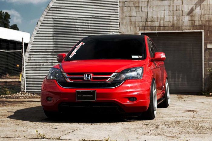 Modifikasi Honda CR-V lama bergaya elegan 