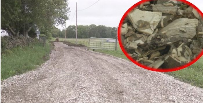 Jalanan dari cangkakng kerang 