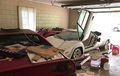 Harta Karun di Tempat yang Gak Terduga, Lamborghini Countach dan Ferrari 308 Malah Terbengkalai di Garasi Nenek-nenek