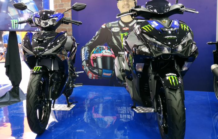 Yamaha MX King 150 dan Aerox 155 VVA dengan Livery Monster Energy Yamaha.