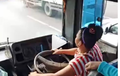 Tahan Panas, Ini Dia Lia, Perempuan Sopir Bus Kota Di Tengah Kerasnya Lalu Lintas Jakarta