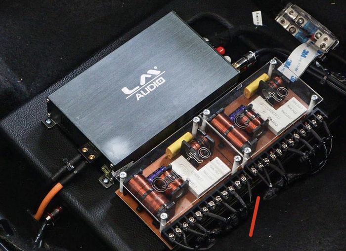 DSP LM Audio LVA 4.85 6 Channel