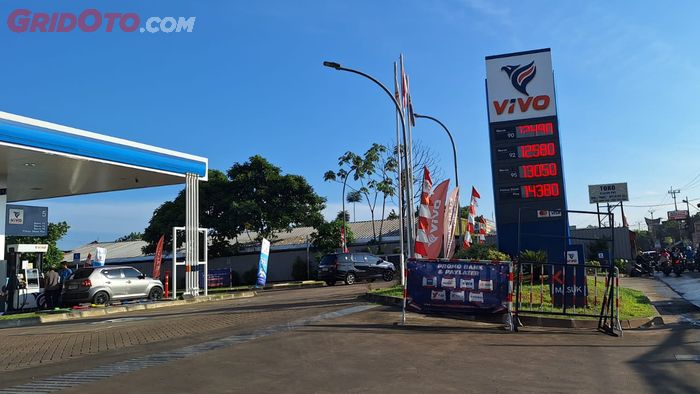 SPBU Vivo di Jalan Meruyung Raya, Limo, Depok masih lengkap stoknya 