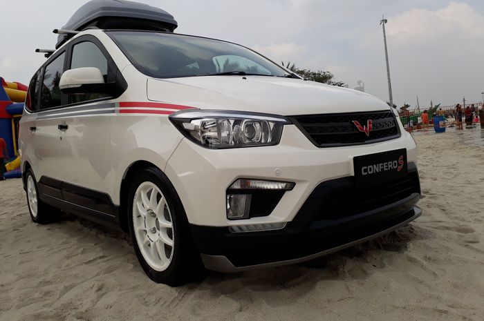 Wuling Confero