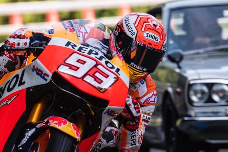 Cum ichida mushuk kompilyatsiya