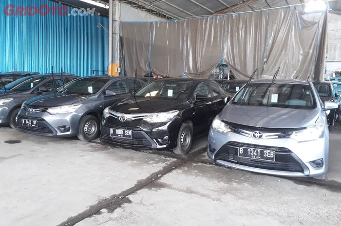 Toyota Limo eks taksi Bluebird dijual Rp 70 juta