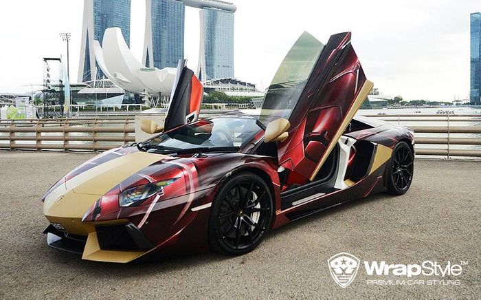 Lamborghini pakai baju Iron Man