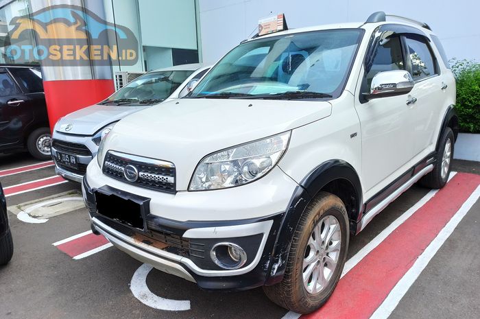 Spesifikasi dan kisaran harga Daihatsu Terios TX tahun 2014 seken
