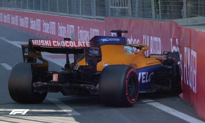 Daniel Ricciardo salah satu pembalap yang crash saat kualifikasi F1 Azrbaijan 2021