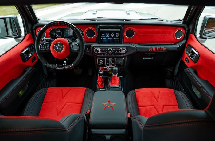Tampilan kabin sporty modifikasi Jeep Wrangler Rubicon garapan Militem