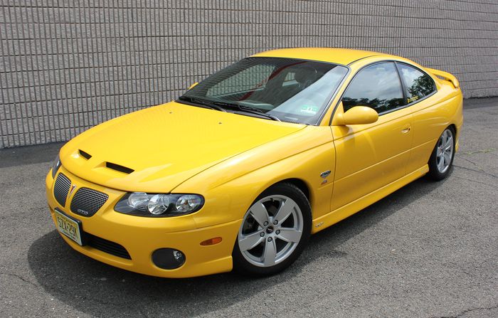 Ilustrasi Pontiac GTO 2004