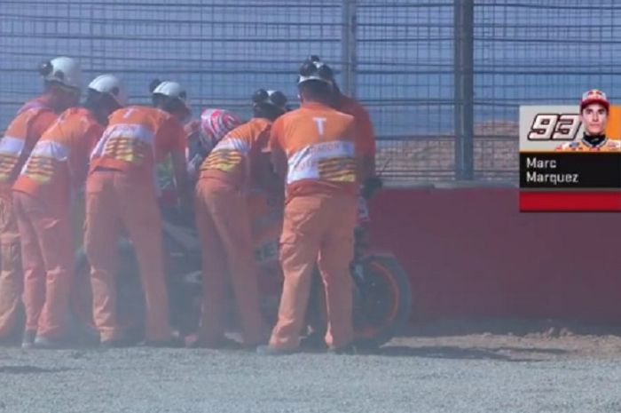 Marc Marquez kecelakaan di FP4 MotoGP Aragon.