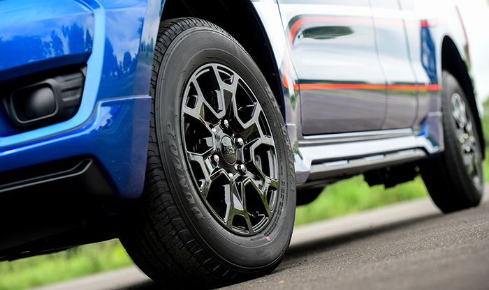 Ford Ranger XL Street Special Edition dapat body kit, pelek dan livery khusus