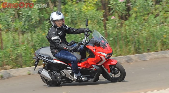 Test Ride Honda ADV 150