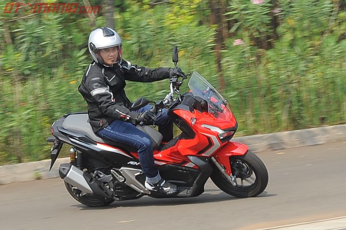 Test Ride Honda ADV 150