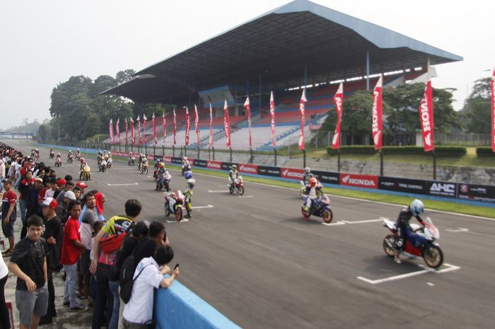 Indonesia CBR Race Day seri 3 di Sentul 9/12/2018
