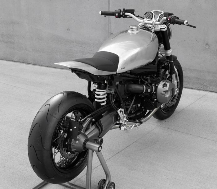 BMW R nineT kustom yang super keren