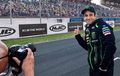 Video Aksi Johann Zarco Lakukan Backflip di Depan Pendukung Sendiri