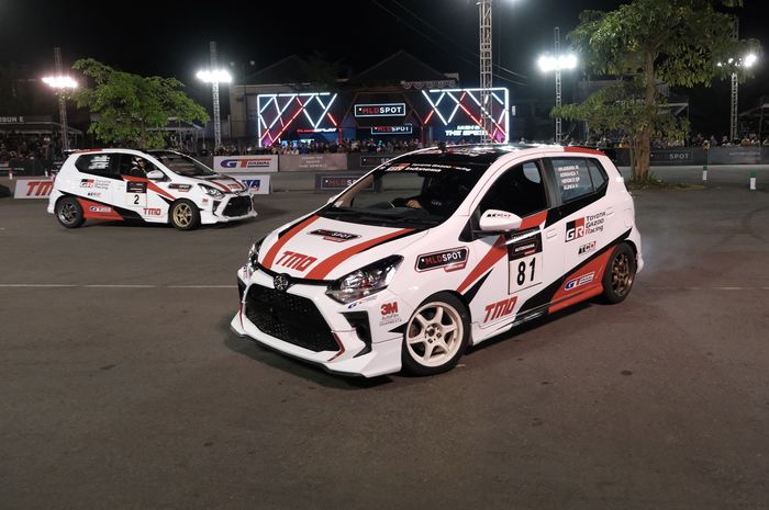 Menggunakan Toyota Agya GR Sport, peslalom tim Toyota Gazoo Racing Indonesia (TGRI) beraksi di Kejurnas Slalom 2022 seri ke-3 di Tulungagung, Jawa Timur