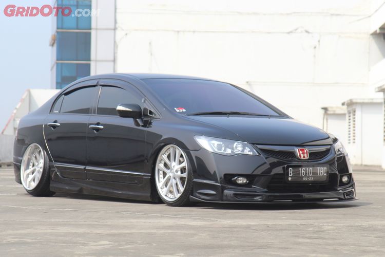 Racikan Simpel Buat Honda Civic Fd1 Tampil Elegan Bisa Jadi Referensi Nih Gridoto Com
