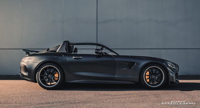 Mercedes-AMG GT R Speedster bernama  Bussink GT R SpeedLegend pertama di dunia