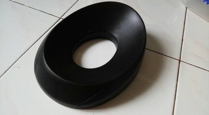 Tatakan alias donat helm ternyata banyak fungsinya 