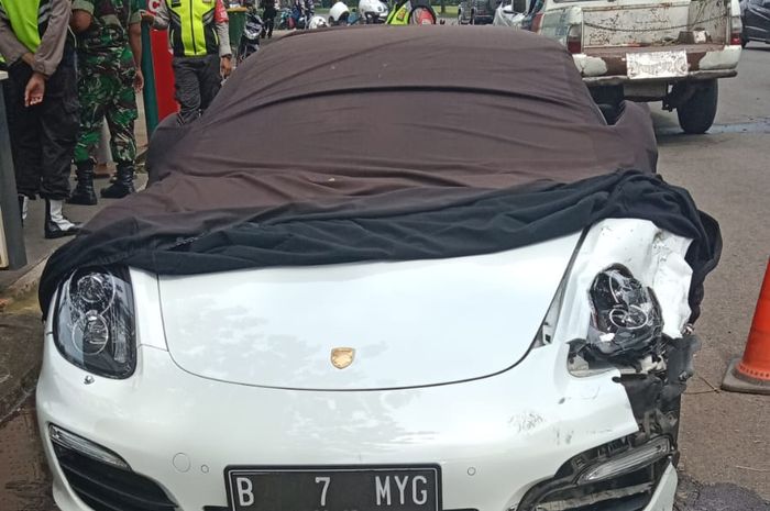 Kecelakaan porsche di Tangerang Kota
