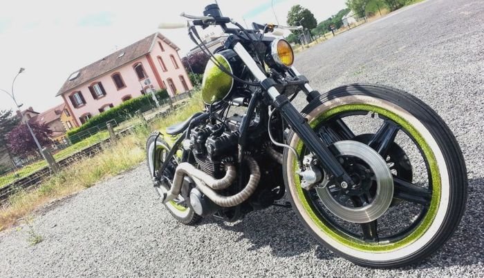 Honda CB750 custom bobber dari Ironbike Kustoms