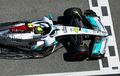 George Russell Harus Waspada, Giliran Lewis Hamilton Kasih Tekanan di F1 Spanyol 2022