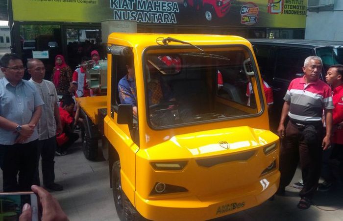 Esemka generasi III juga disebut Alat Mekanis Multiguna Pedesaan (AMMDes)