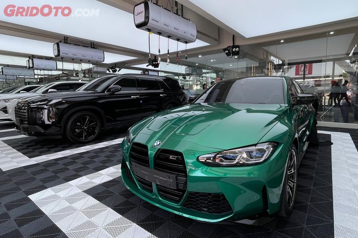 Resmi Dibuka, Outlet UPPF Surabaya Menghadirkan Perlindungan Kendaraan Menggunakan Lapisan Paint Protection Film (PPF) Asal Amerika