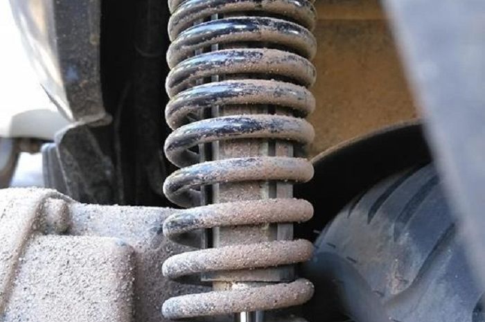 Shockbreaker Honda PCX Miring