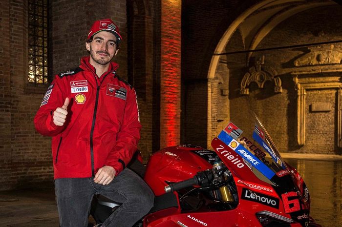Juara dunia MotoGP 2022 Francesco Bagnaia nampak tak mau terlalu buru-buru memikirkan soal MotoGP 2023