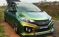 Honda Jazz GK5 Berkelir Bunglon, Pasang Body Kit Mugen, Kakinya Ceper