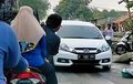 Lewat Di Pinggir Kali, Honda Mobilio Hadapi Rintangan Yang Susah Dilawan