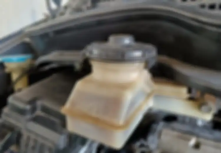 Segini Estimasi Biaya Ganti Minyak Rem Mobil Bekas Di Bengkel Umum, Murah Gaes