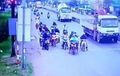 Video Detik-detik Kecelakaan Mengerikan Truk Hantam Puluhan Motor di Vietnam
